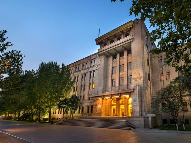 Grand Mercure Xi'an on Renmin Square