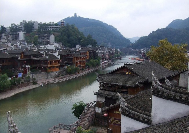 fenghuang romantic.jpg